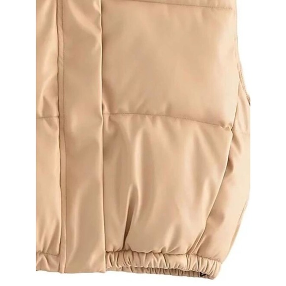 Vegan Leather Puffer Vest in White Size S 💥LAST ONE! Fast Shipping - Picture 6 of 9